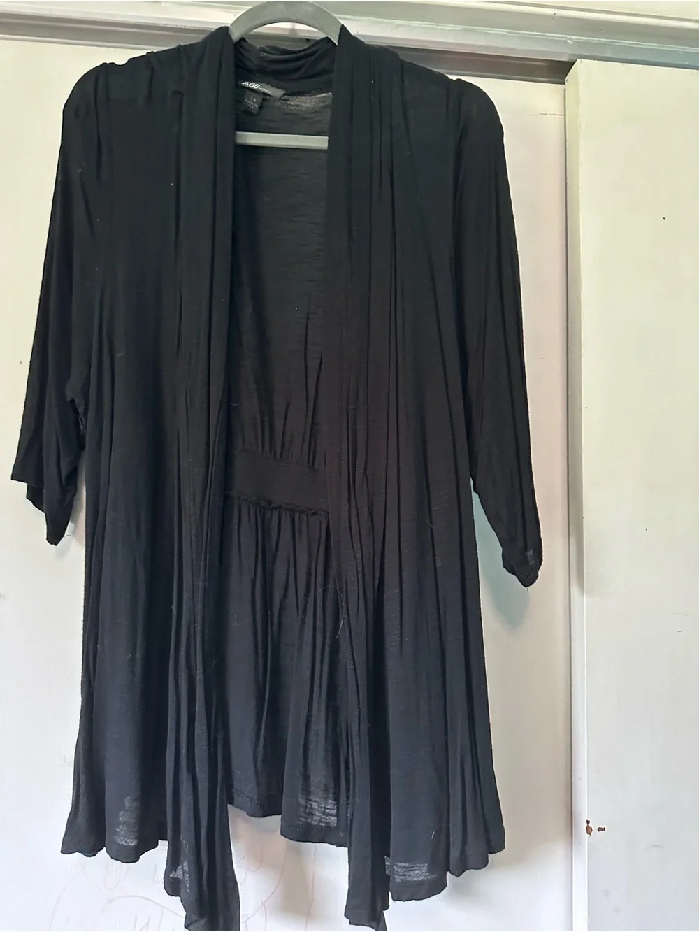 Black women’s knit shrug
